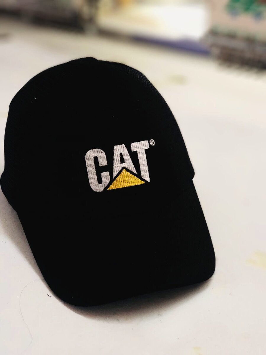 Casquette CAT brodée